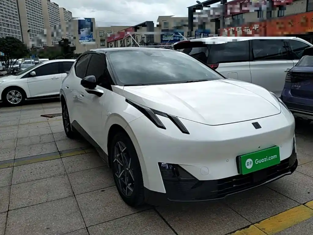 Lynk & Co Z20 2025 530km rear drive Max купить на сайте DeffCars