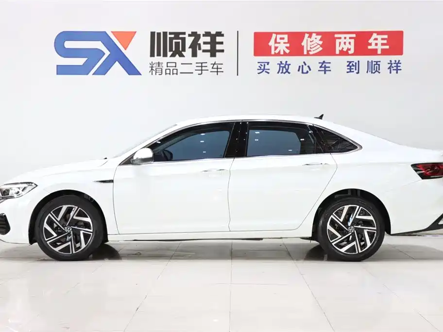 Sagitar 2023 300TSI DSG Beyond Edition купить на сайте DeffCars