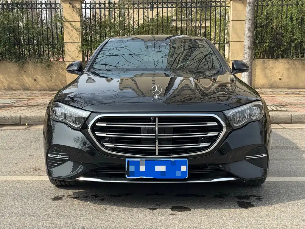 Mercedes-Benz E-Class 2024 E 300 L Luxury Model купить на сайте DeffCars