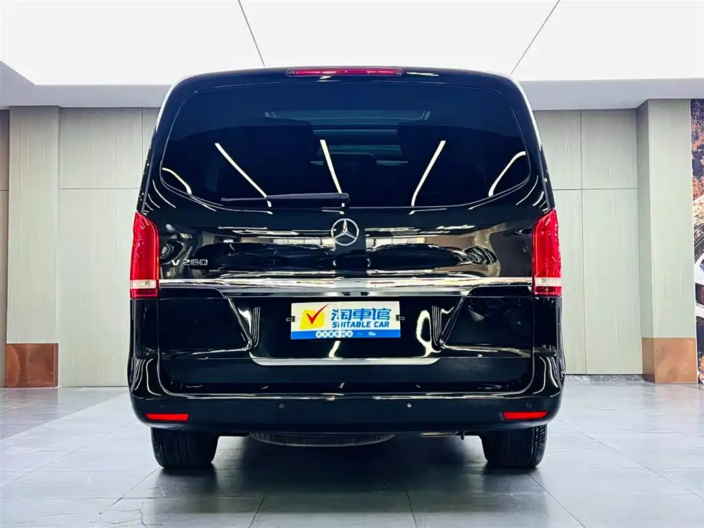 Mercedes-Benz V-Class 2017 V 260 Premium Edition купить на сайте DeffCars