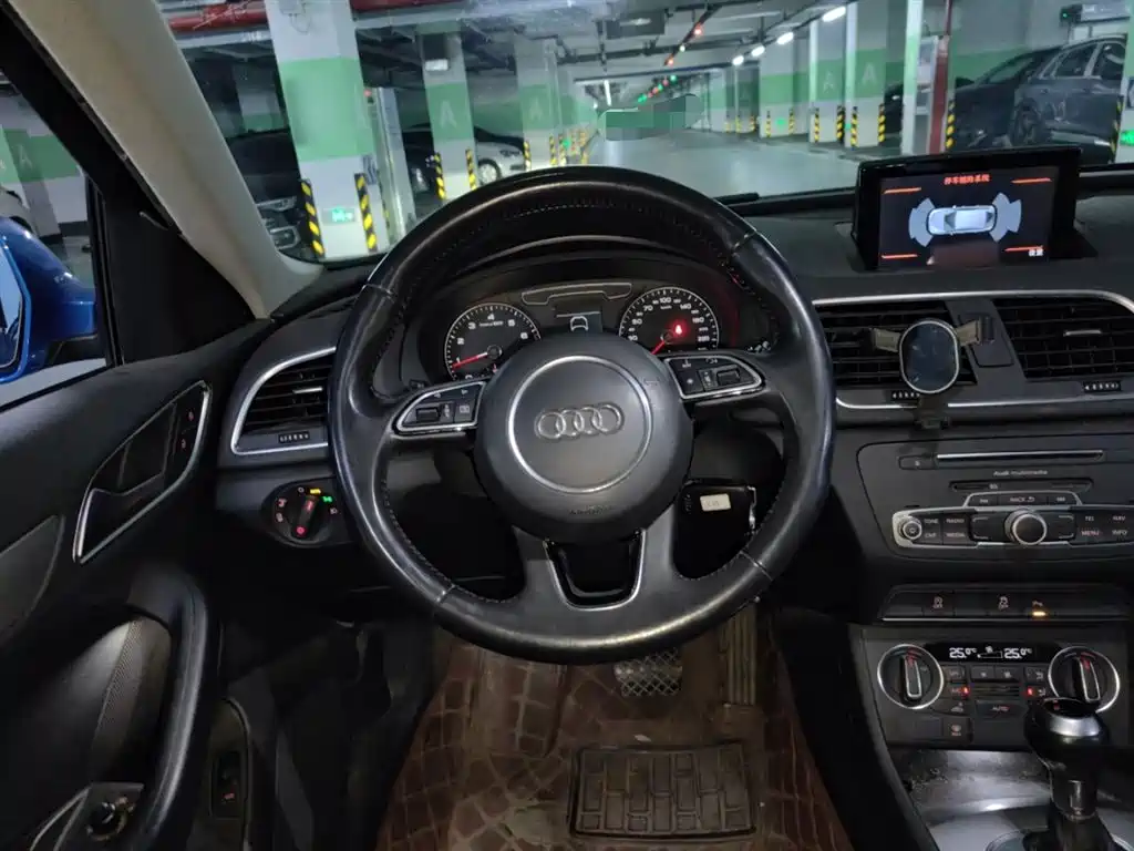 Audi Q3 2016 35 TFSI Fashion купить на сайте DeffCars