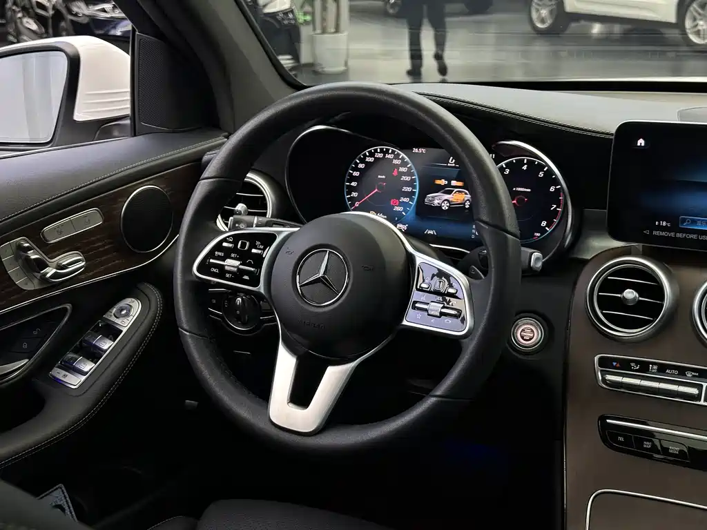 Mercedes-Benz GLC 2022 GLC 300 L 4MATIC luxury model купить на сайте DeffCars