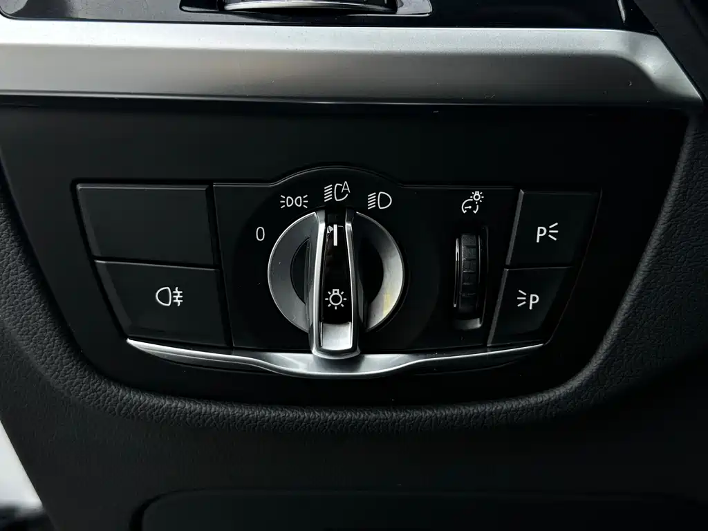BMW X3 2021 xDrive25i M Sports Package купить на сайте DeffCars