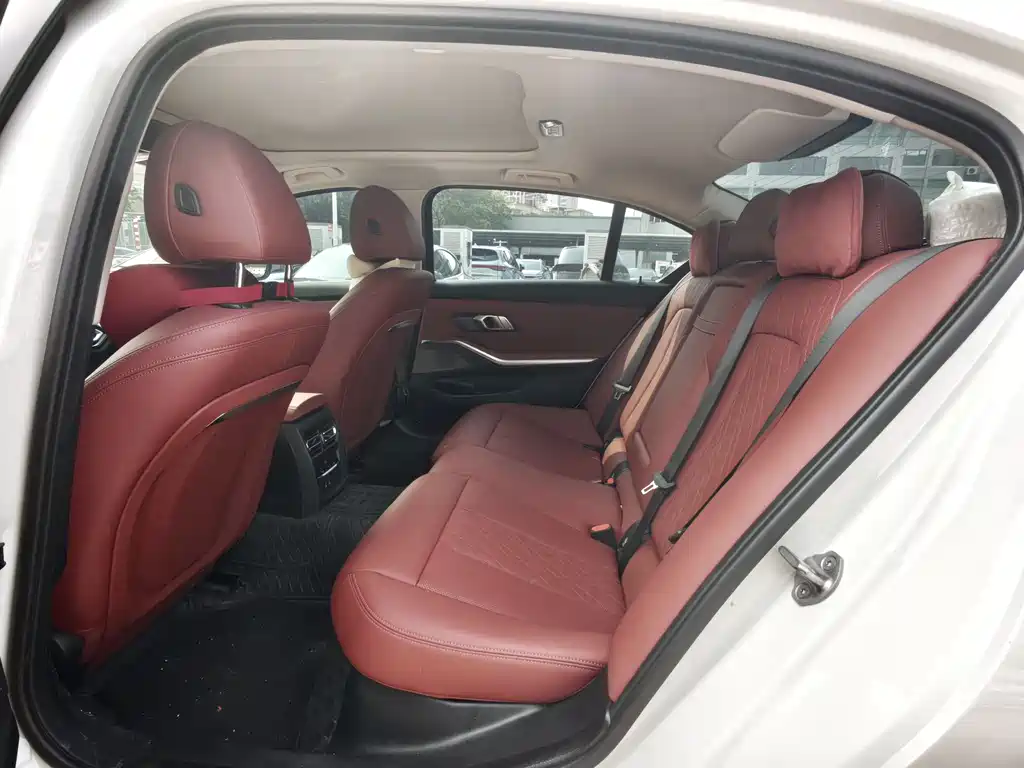 BMW 3 Series 2024 325Li M Sports Package купить на сайте DeffCars