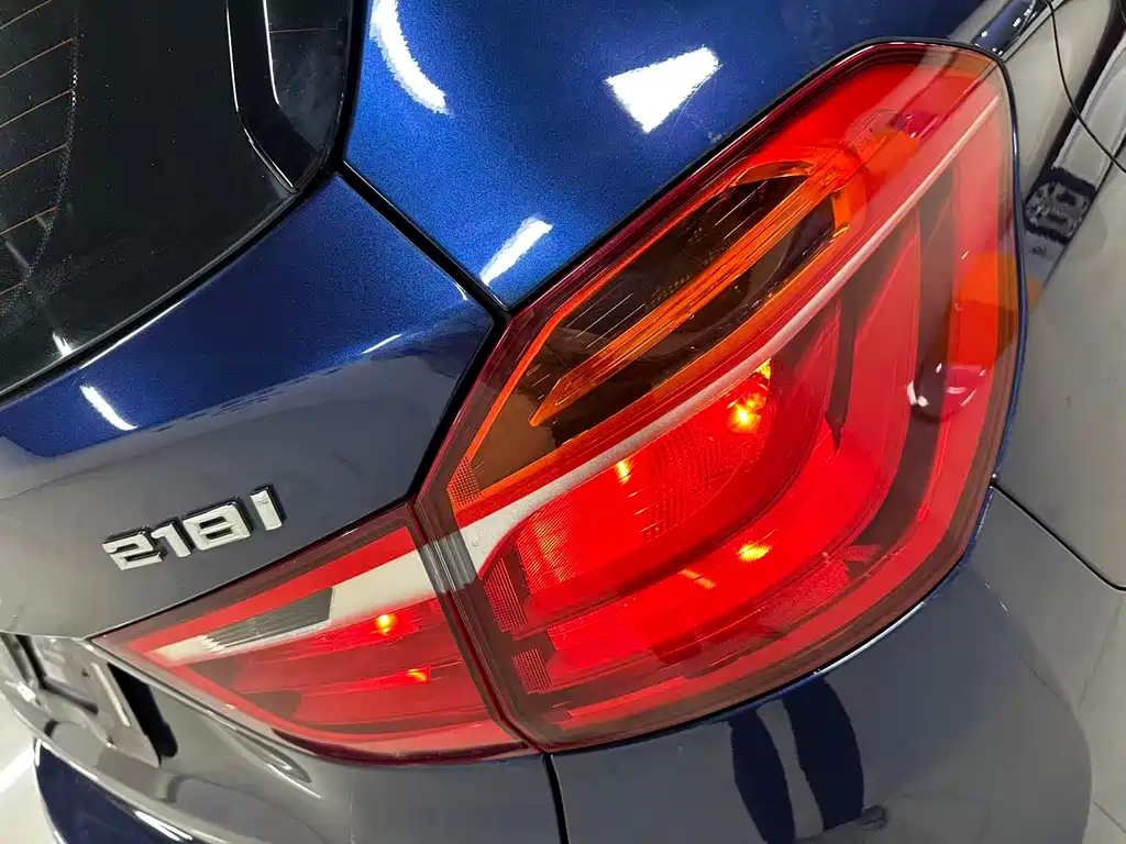 BMW 2 Series Multipurpose Station Wagon 2015 218i Leading Model купить на сайте DeffCars