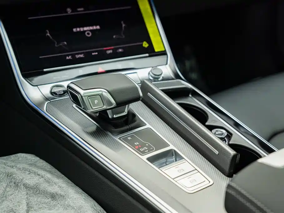 Audi A6L 2026 40 TFSI luxury and dynamic model купить на сайте DeffCars