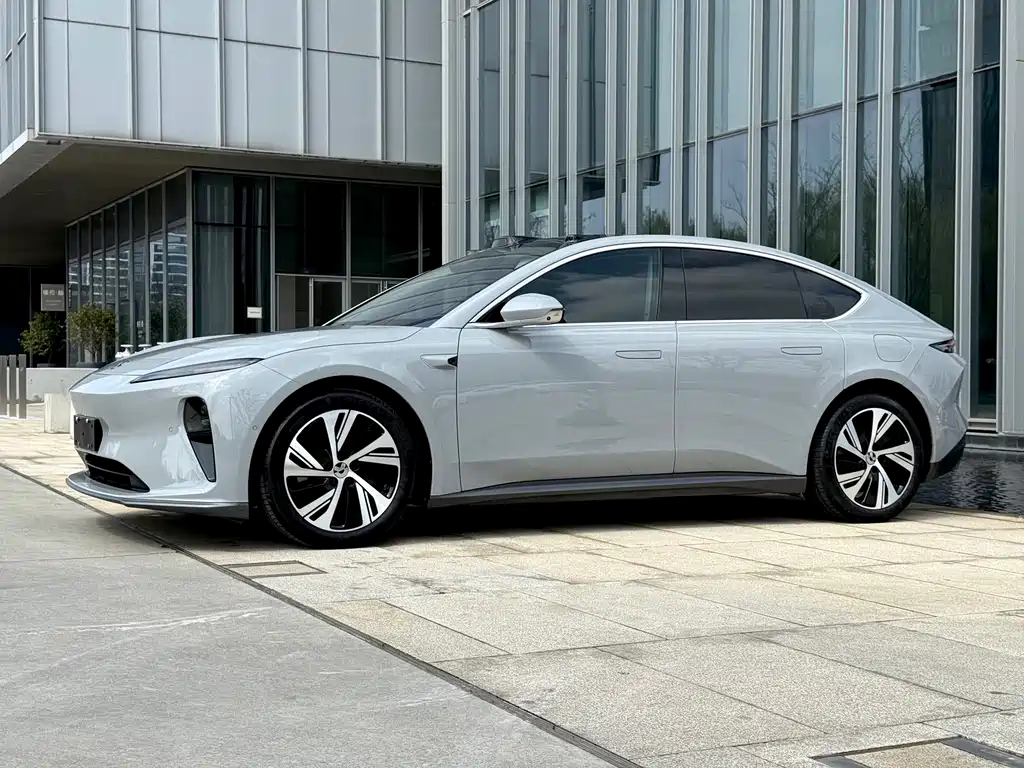 NIO ET5 2022 model 75kWh купить на сайте DeffCars
