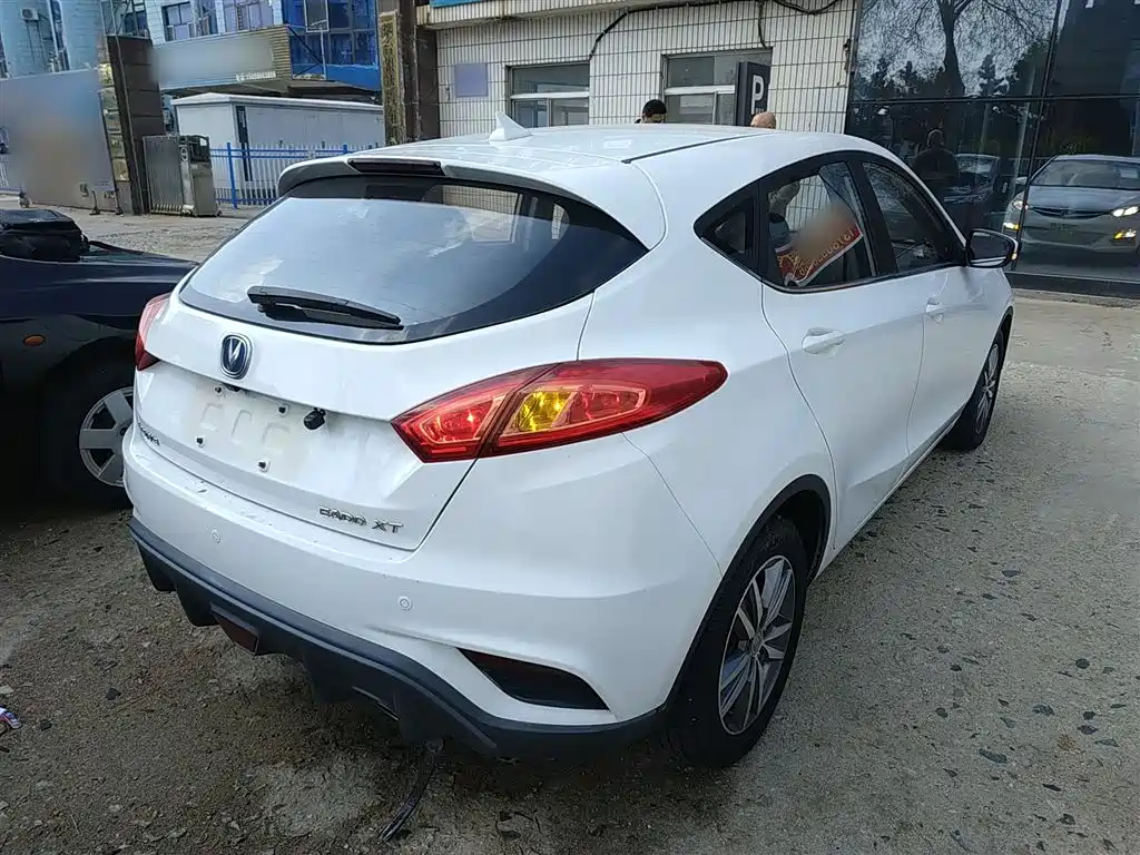Eado XT 2015 1.6L manual handsome model National V купить на сайте DeffCars