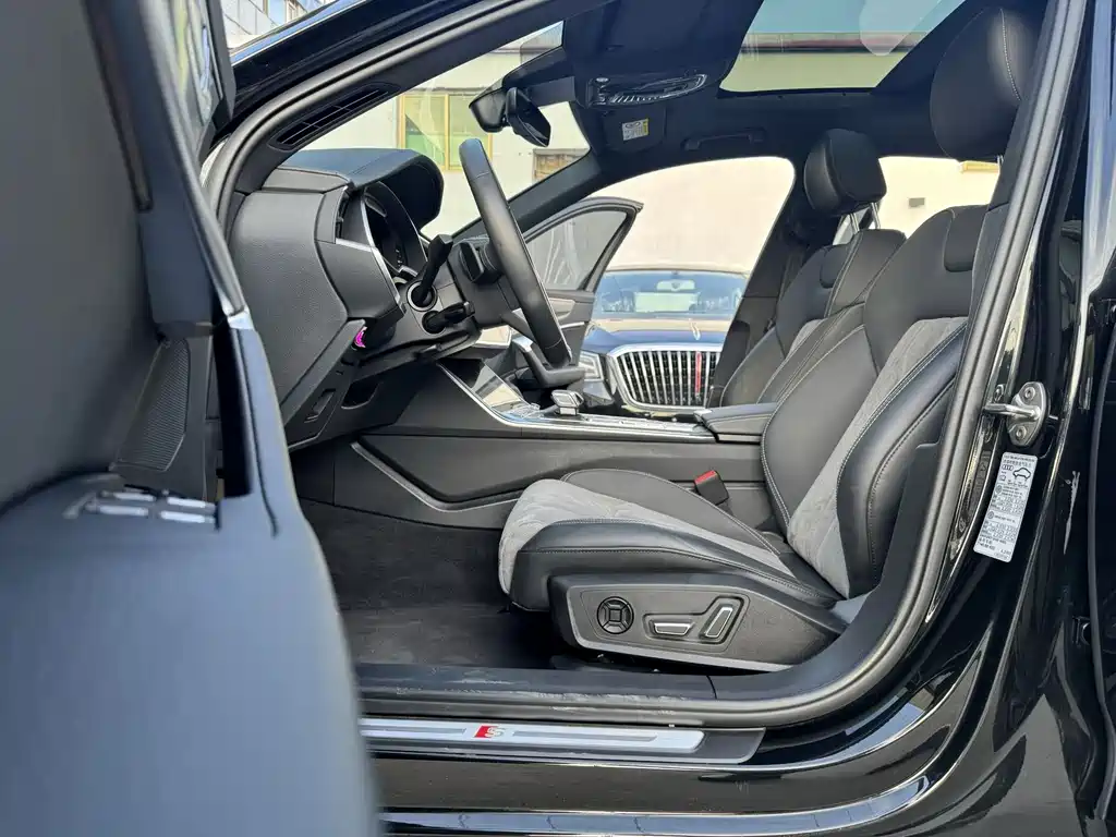 Audi A6L 2024 40 TFSI luxury and dynamic model купить на сайте DeffCars