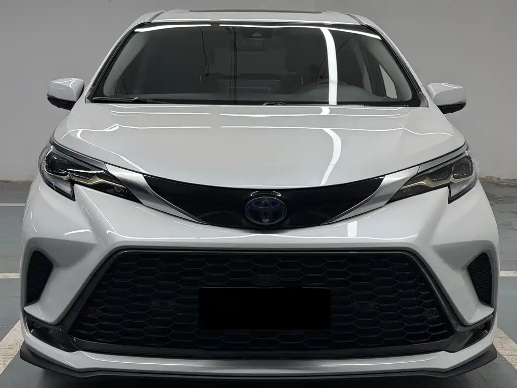 Grevia 2024 2.5L Hybrid Premium PLUS Edition купить на сайте DeffCars