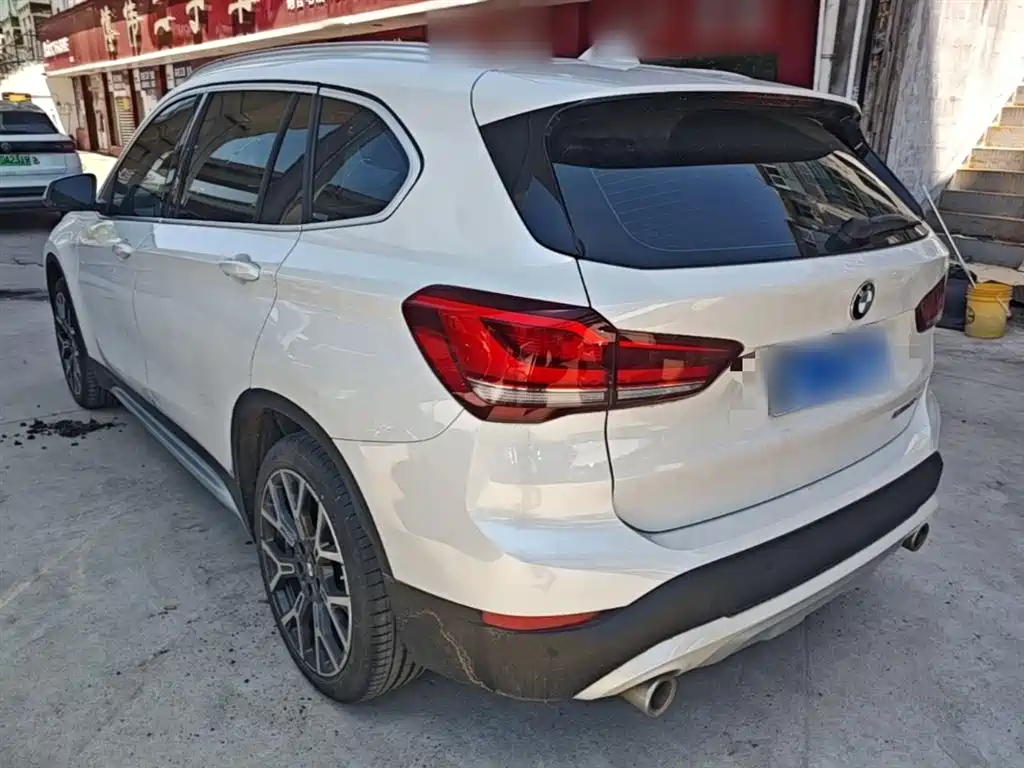 BMW X1 2021 xDrive25Li Exclusive Model купить на сайте DeffCars