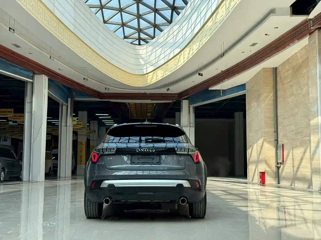 Lynk & Co 02 2019 1.5T DCT two-wheel drive Pro version National VI купить на сайте DeffCars