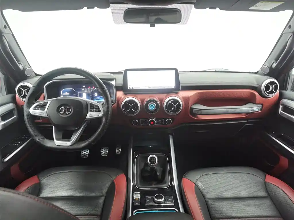 Beijing Off-Road BJ40 2019 PLUS 2.3T Manual 4WD Exclusive Edition National VI купить на сайте DeffCars