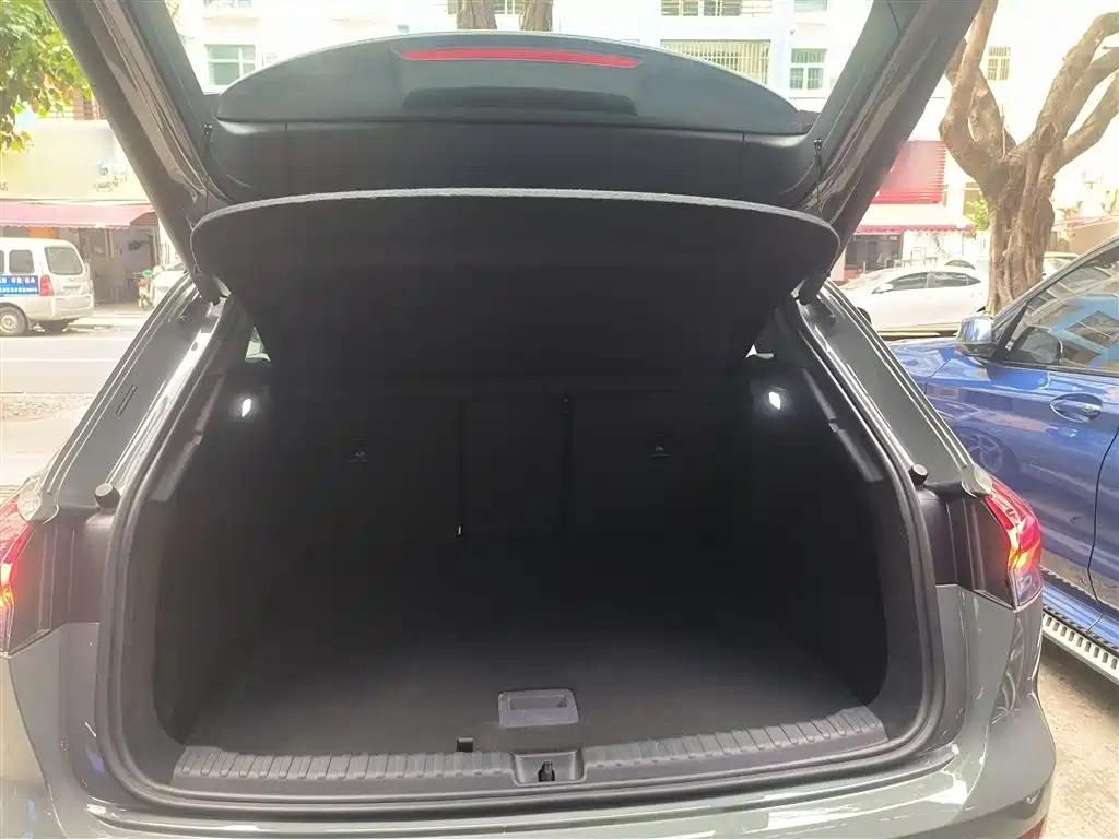 Audi Q4 e-tron 2023 40 e-tron Chuangjing Yaoye Edition купить на сайте DeffCars