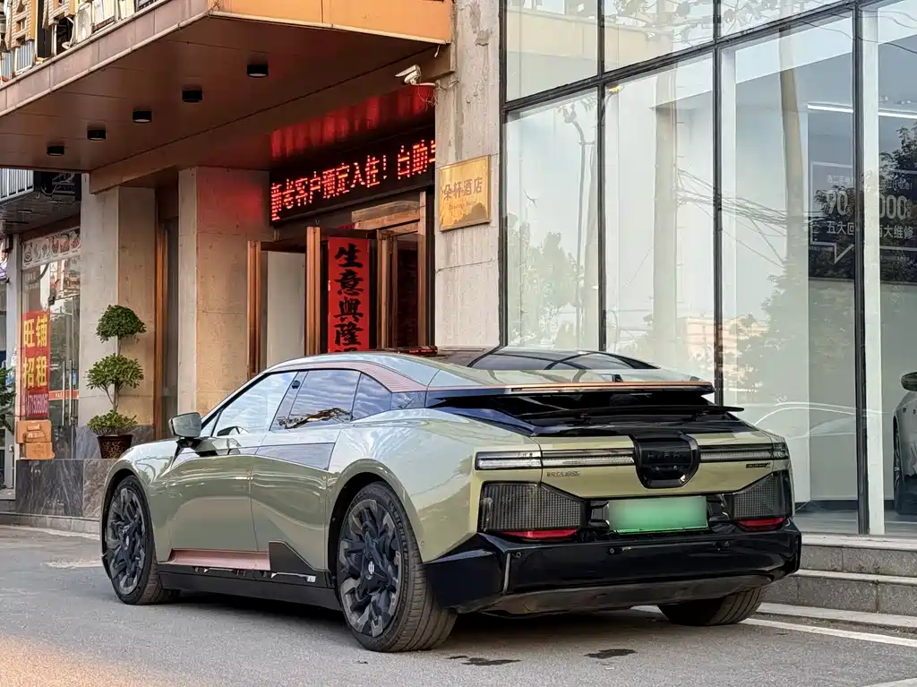 Gaohe HiPhi Z 2023 five-seater version купить на сайте DeffCars