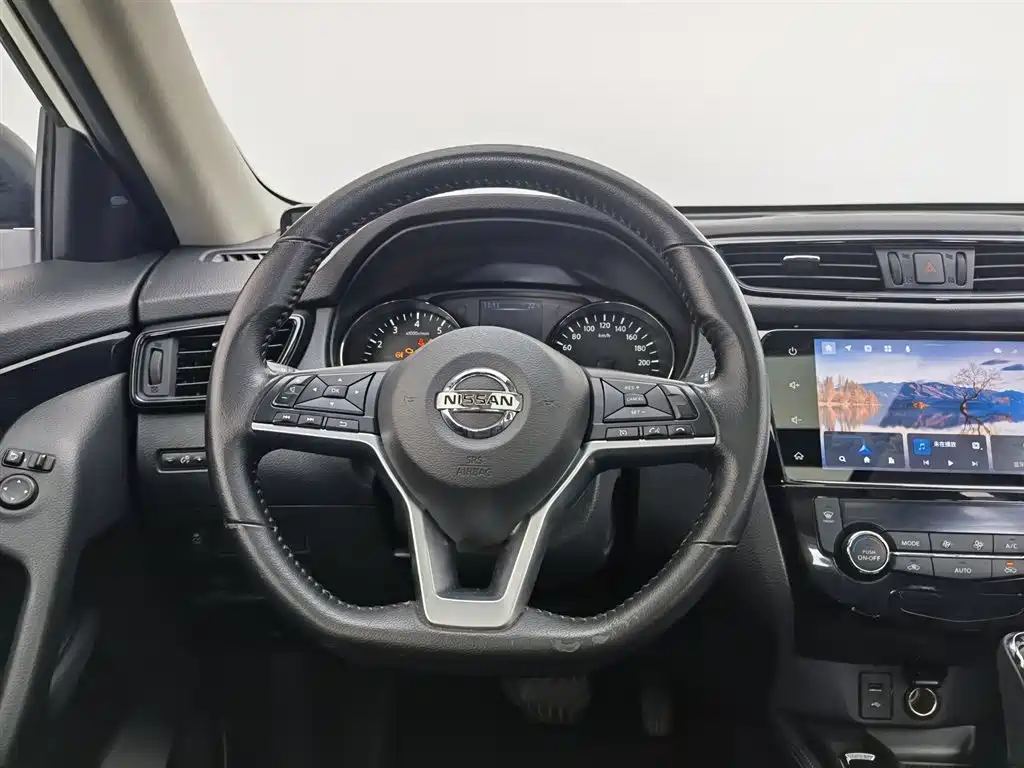 X-Trail 2022 2.0L 2WD Intelligent Comfort Edition купить на сайте DeffCars
