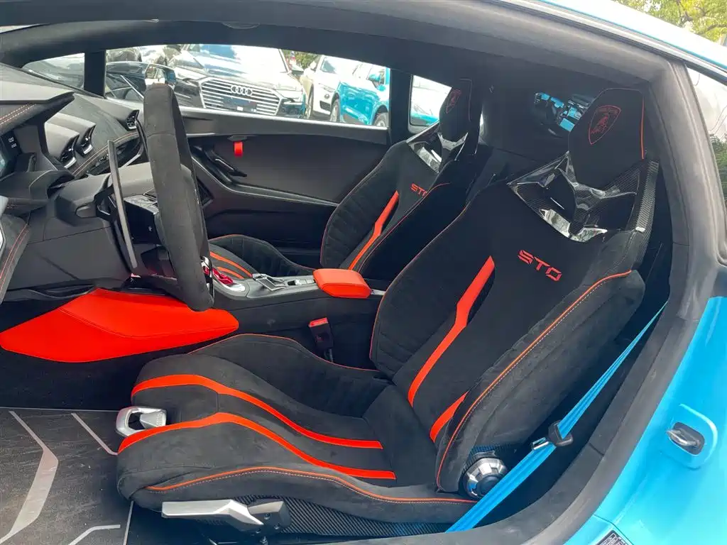 Huracán 2021 Huracán STO купить на сайте DeffCars