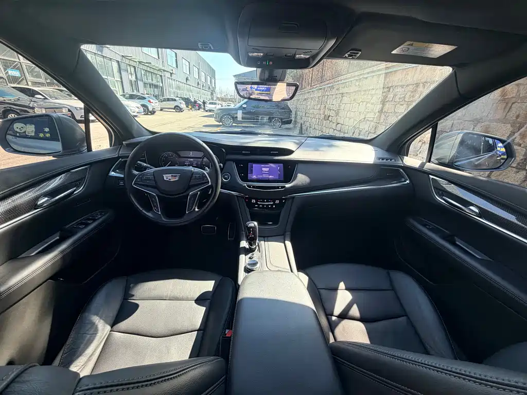 Cadillac XT5 2022 2.0T four-wheel drive luxury model (Hummingbird version) купить на сайте DeffCars