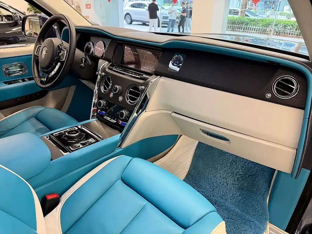 Cullinan 2018 four-seat version купить на сайте DeffCars