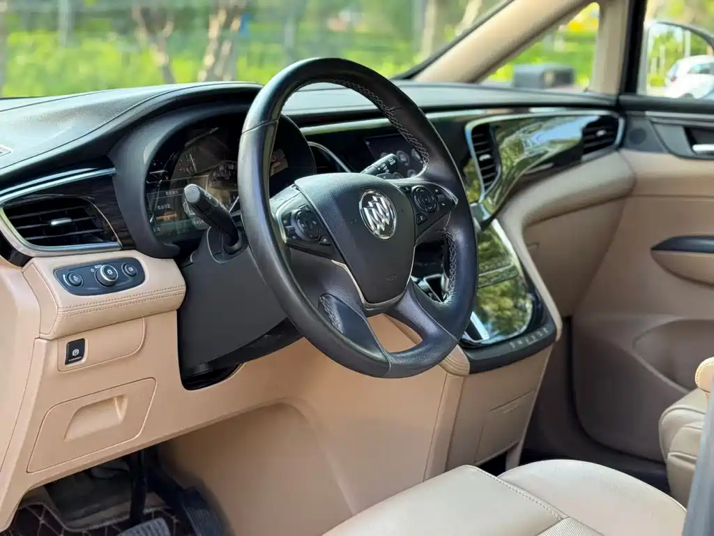 Buick GL8 2018 ES 28T luxury model National VI купить на сайте DeffCars