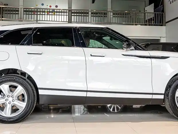 Range Rover Velar 2025 S купить на сайте DeffCars