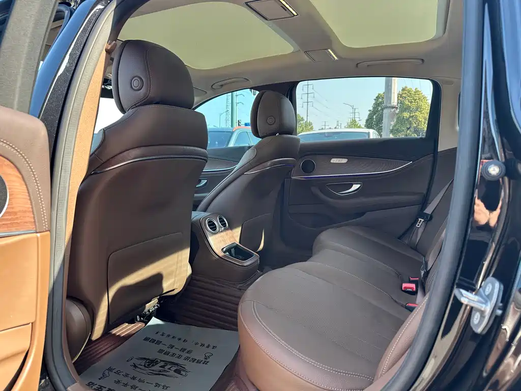 Mercedes-Benz E-Class New Energy 2022 facelift E 350 e L plug-in hybrid sedan купить на сайте DeffCars