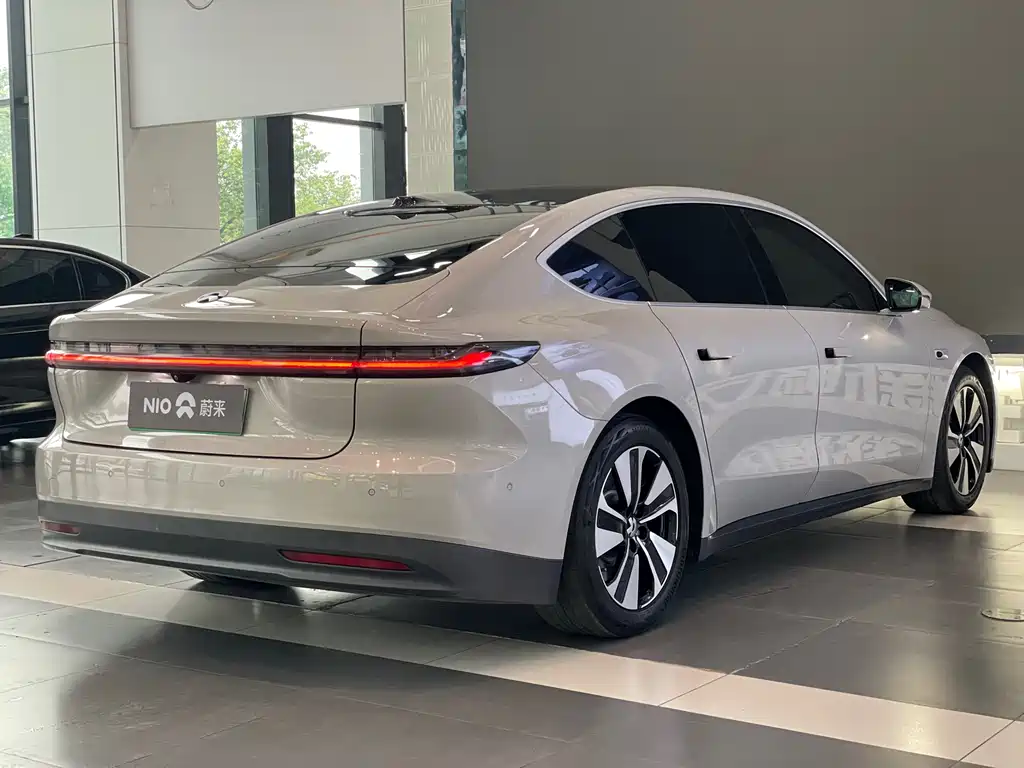 NIO ET7 2022 model 75kWh купить на сайте DeffCars