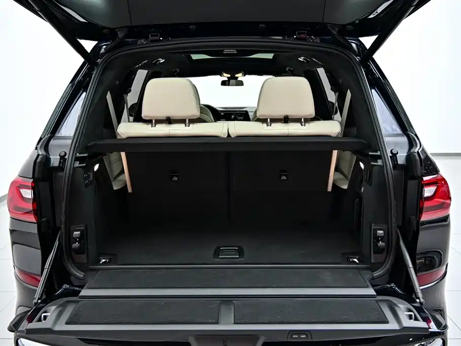 BMW X7 2022 xDrive40i Exclusive M Sports Package купить на сайте DeffCars