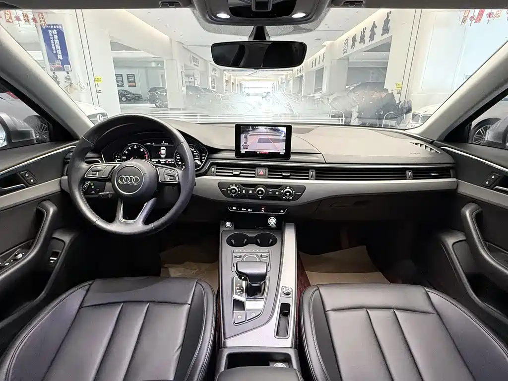 Audi A4L 2018 30th Anniversary Model 40 TFSI Enterprising купить на сайте DeffCars