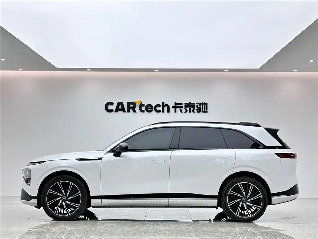 Xpeng G9 2024 model 702 Max купить на сайте DeffCars