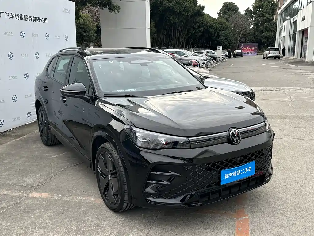Tiguan L 2024 PRO 380TSI four-wheel drive R-Line Zhizun Edition купить на сайте DeffCars