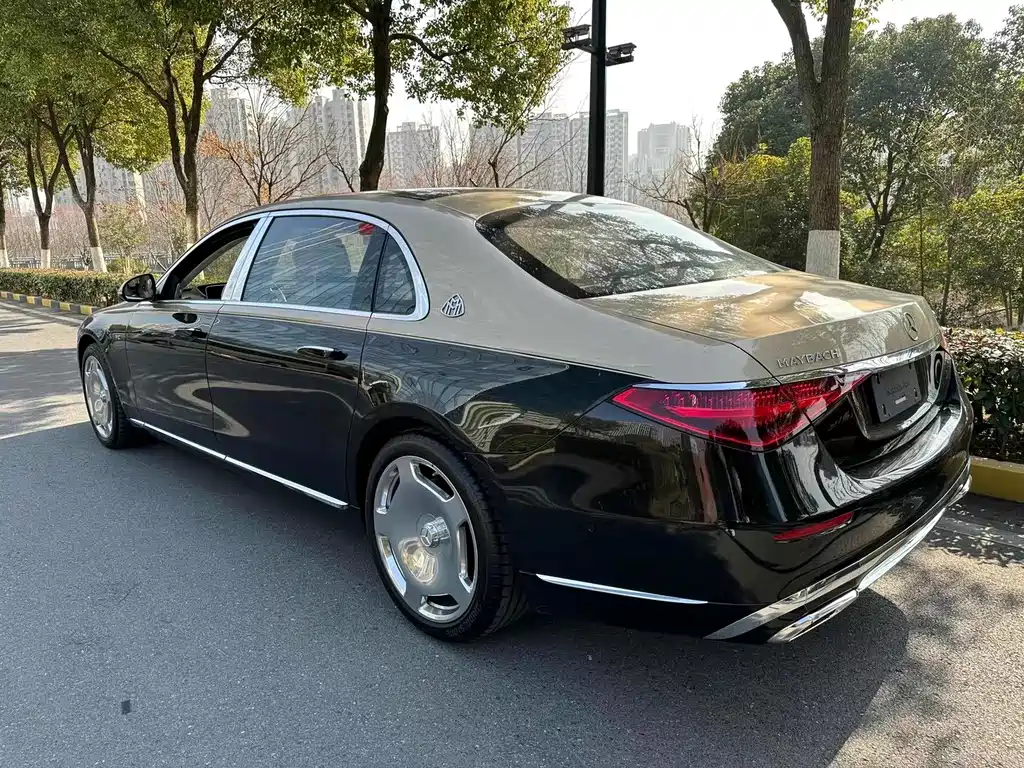Maybach S-Class 2025 S 680 4MATIC купить на сайте DeffCars