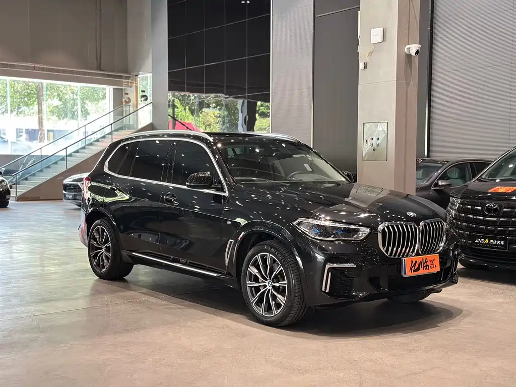 BMW X5 2022 xDrive 30Li Exclusive M Sports Package купить на сайте DeffCars