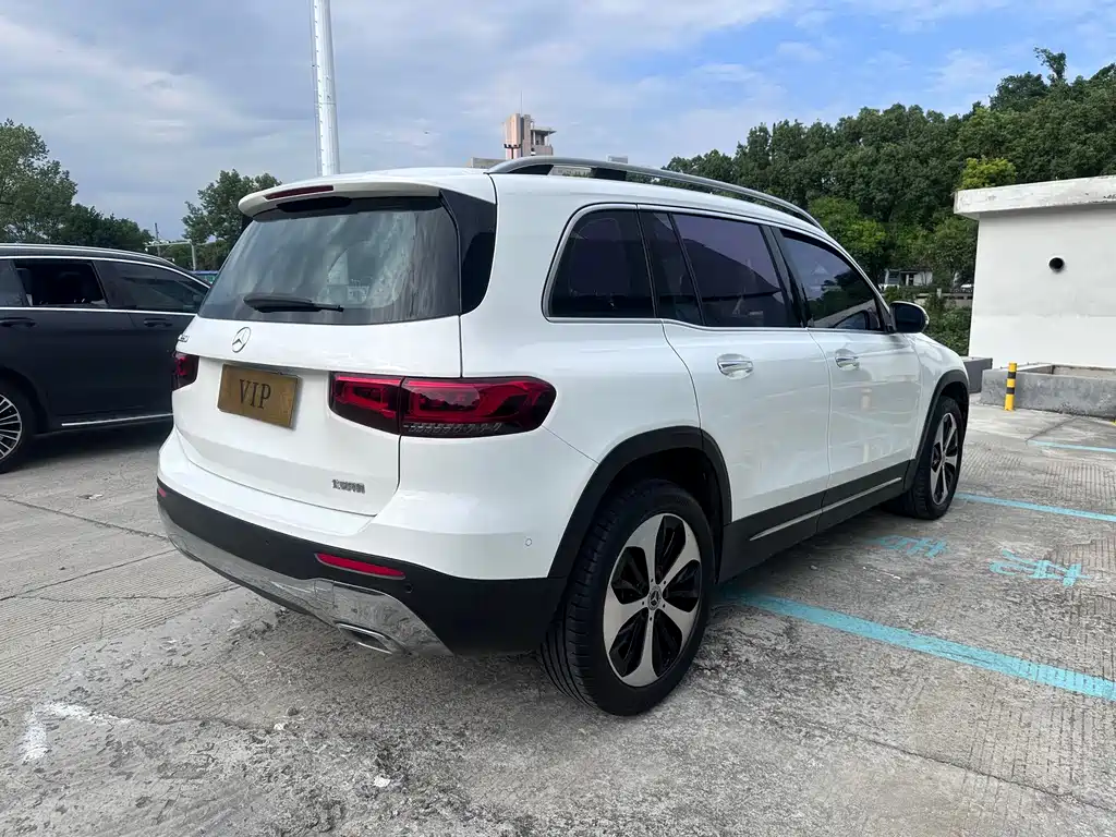 Mercedes-Benz GLB 2023 GLB 220 Fashion Model купить на сайте DeffCars