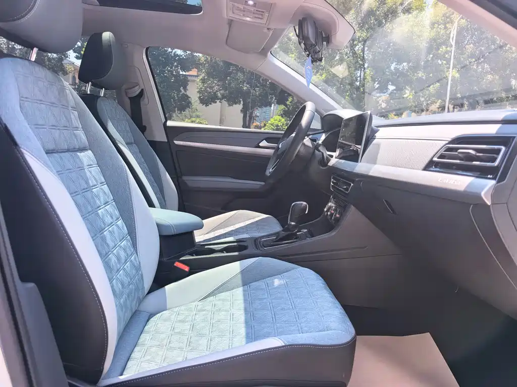 Lavida 2023 300TSI DSG Full Edition купить на сайте DeffCars