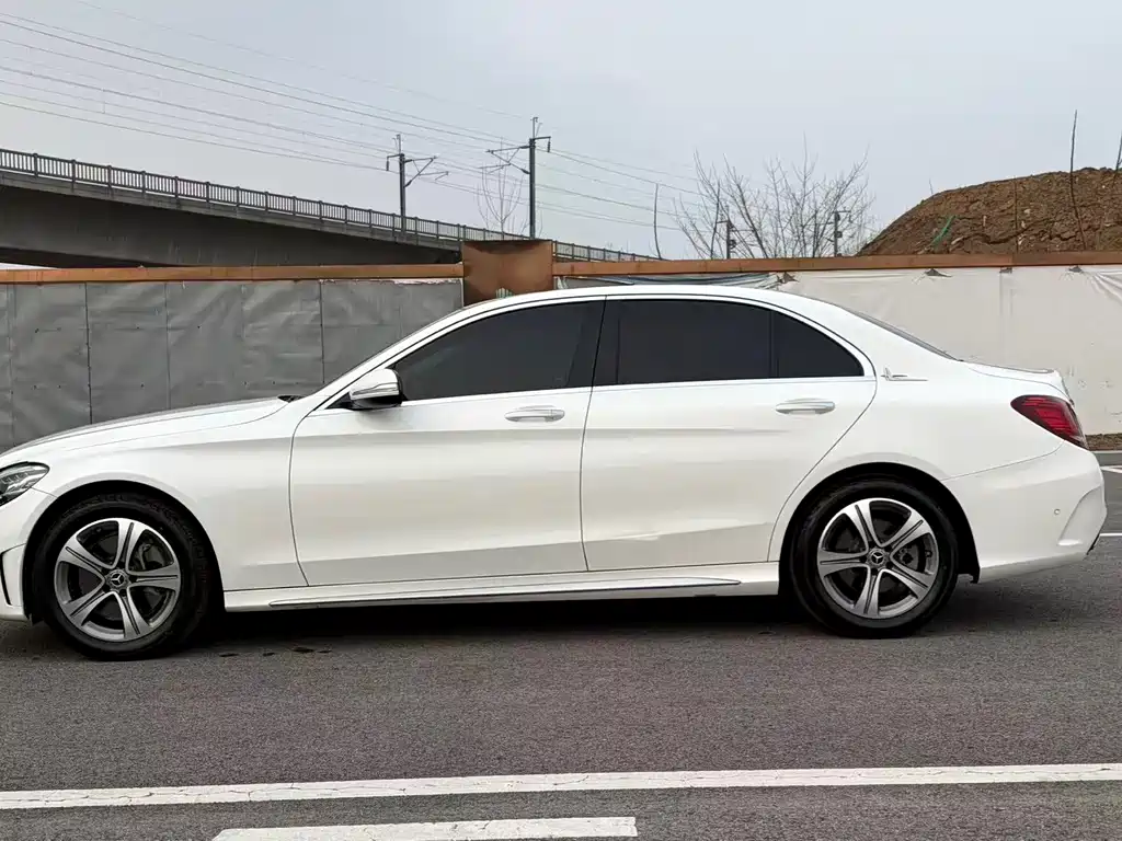 Mercedes-Benz C-Class 2020 facelift C 260 L sports version купить на сайте DeffCars