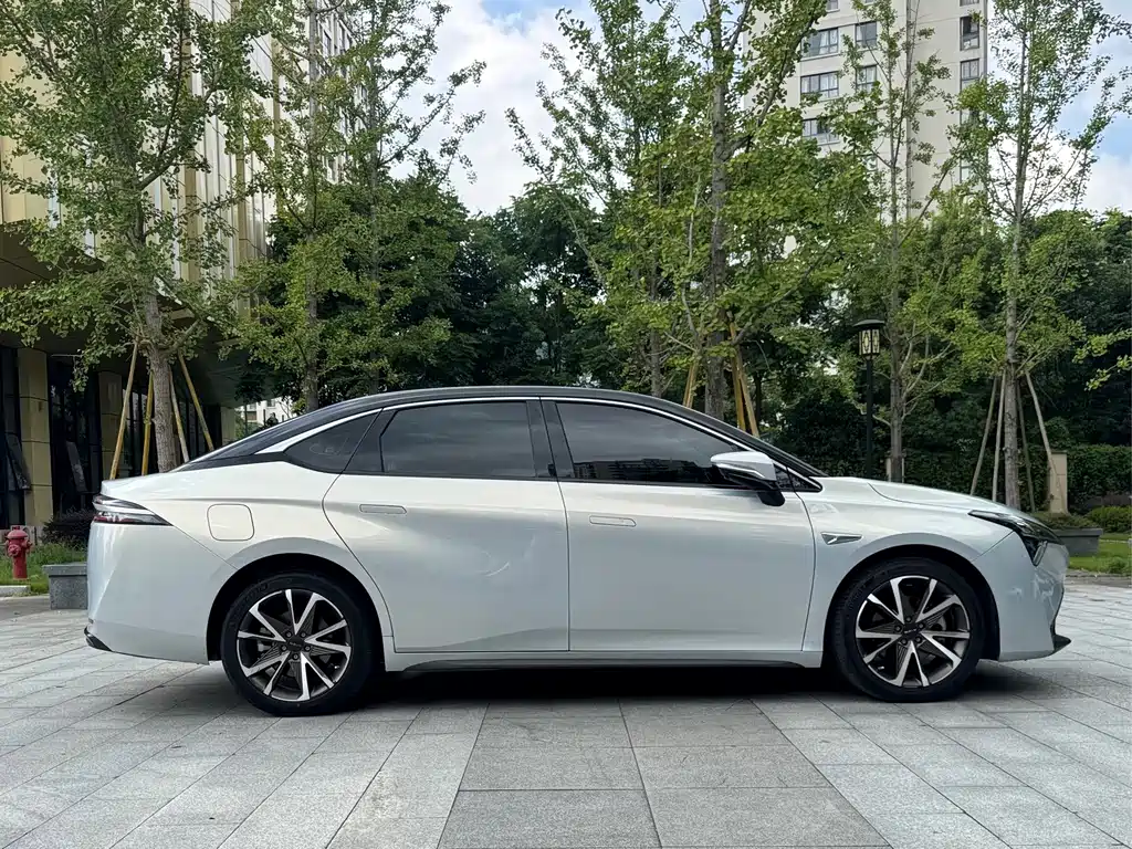 Aion S Plus 2021 70 Tech Edition купить на сайте DeffCars