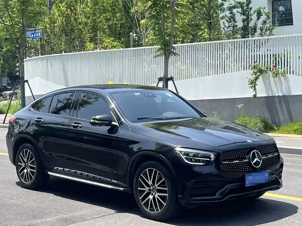 Mercedes-Benz GLC Coupe 2020 GLC 300 4MATIC Coupe SUV купить на сайте DeffCars