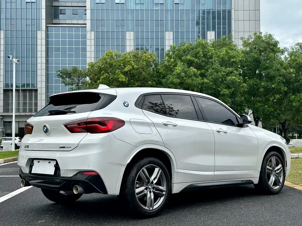 BMW X2 2021 xDrive25i M Off-Road Package купить на сайте DeffCars