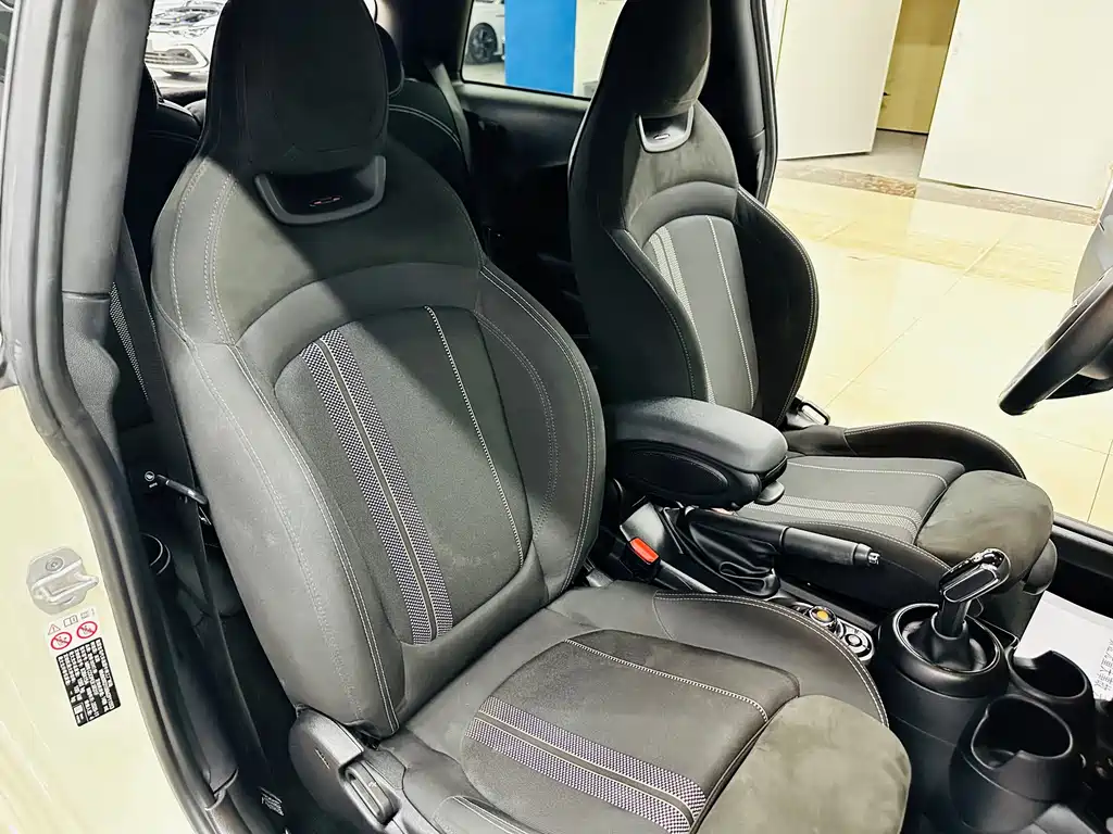 MINI 2021 1.5T COOPER racer купить на сайте DeffCars