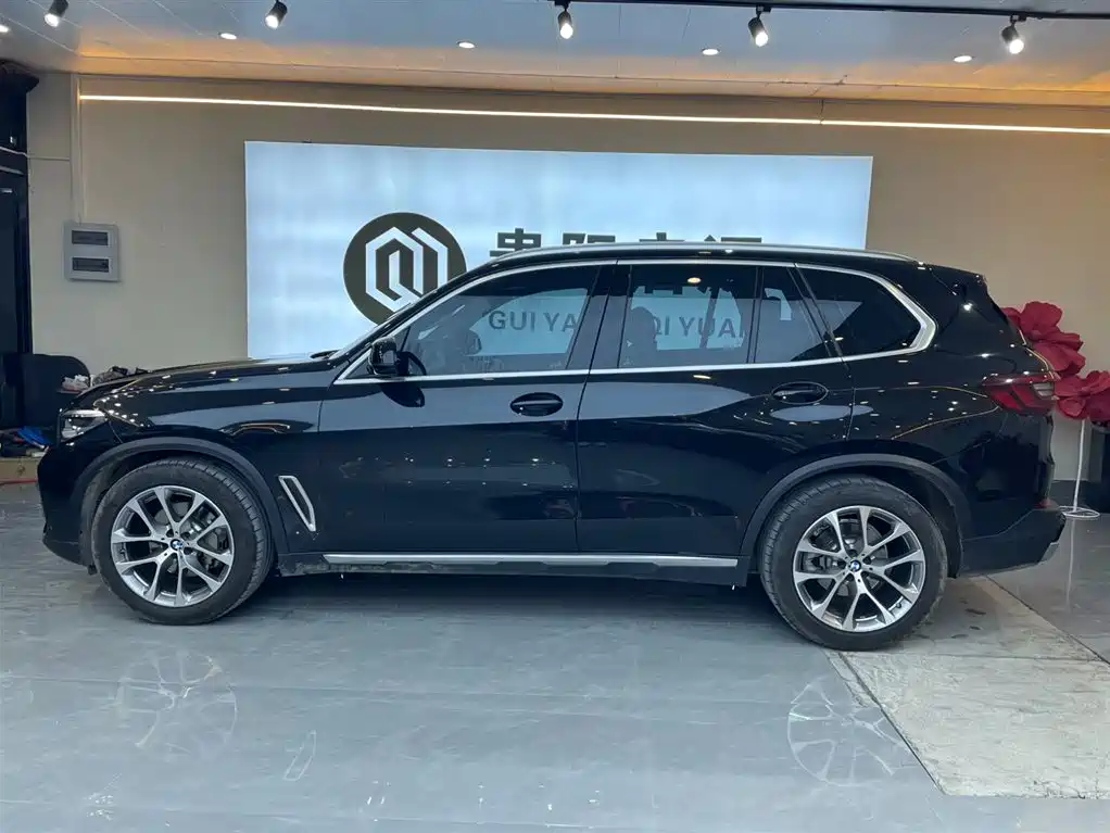 BMW X5 imported 2021 xDrive30i M sports package купить на сайте DeffCars