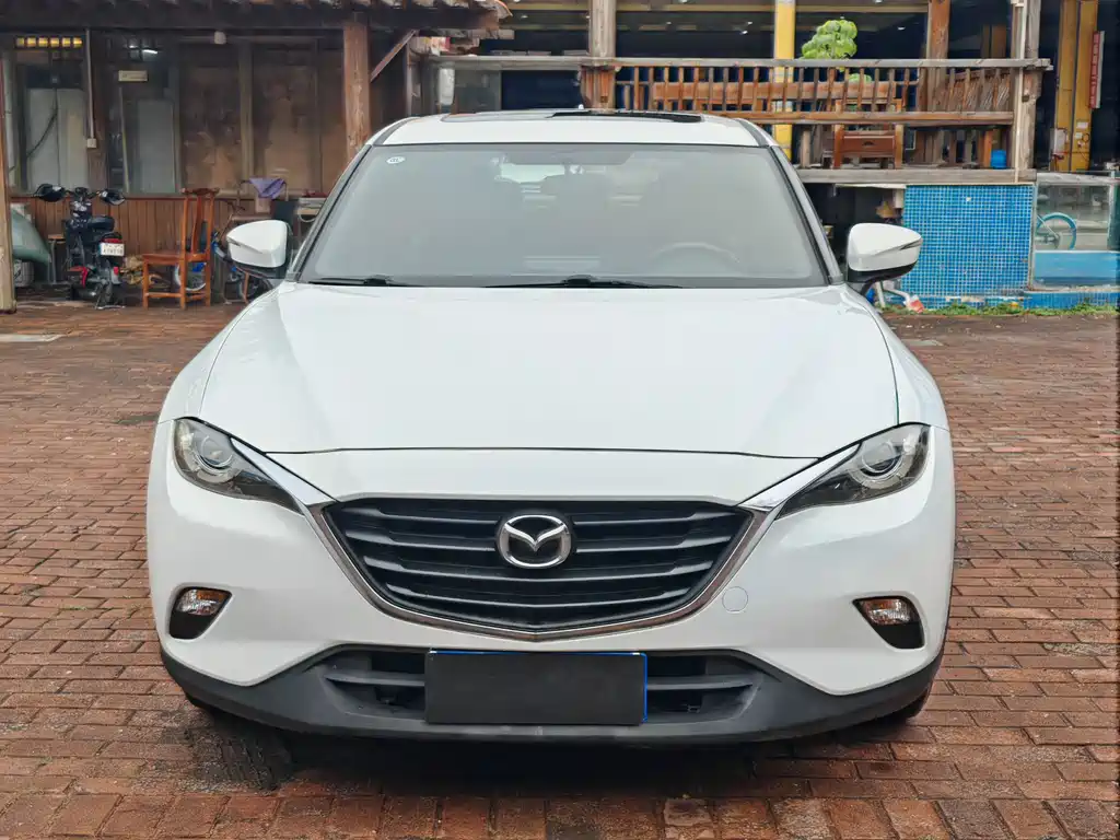 Mazda CX-4 2016 2.0L automatic two-wheel drive Blue Sky Vibrant Edition купить на сайте DeffCars