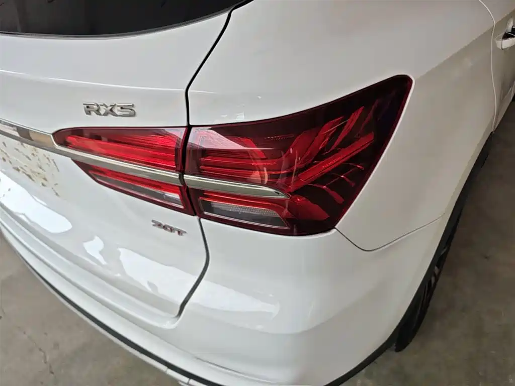 Roewe RX5 2020 20T Manual 4G Internet Million Model купить на сайте DeffCars