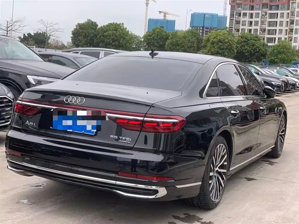 Audi A8 2023 A8L 55 TFSI quattro flagship model купить на сайте DeffCars