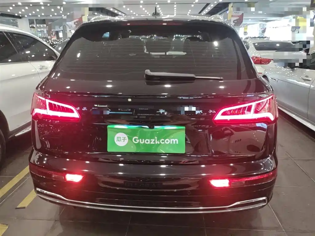 Audi Q5L 2020 facelift 40 TFSI enjoys fashionable style купить на сайте DeffCars