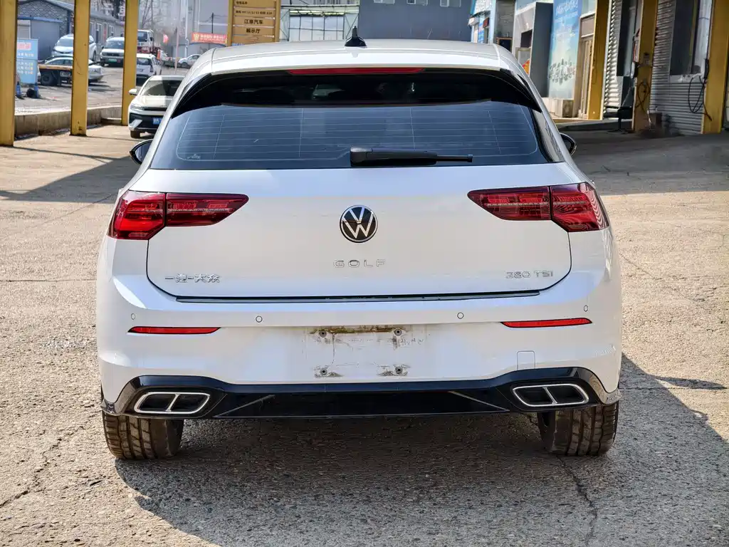 Golf 2023 280TSI DSG R-Line купить на сайте DeffCars
