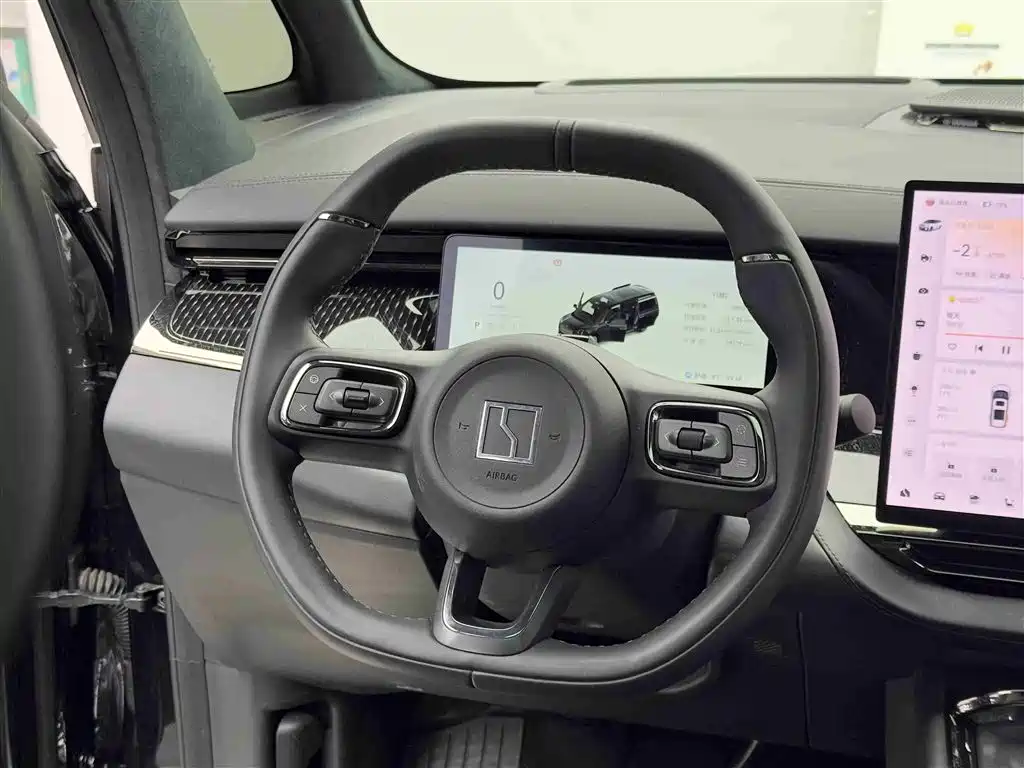 Jikrypton 009 2024 seven-seat aisle version four-wheel drive 108kWh купить на сайте DeffCars