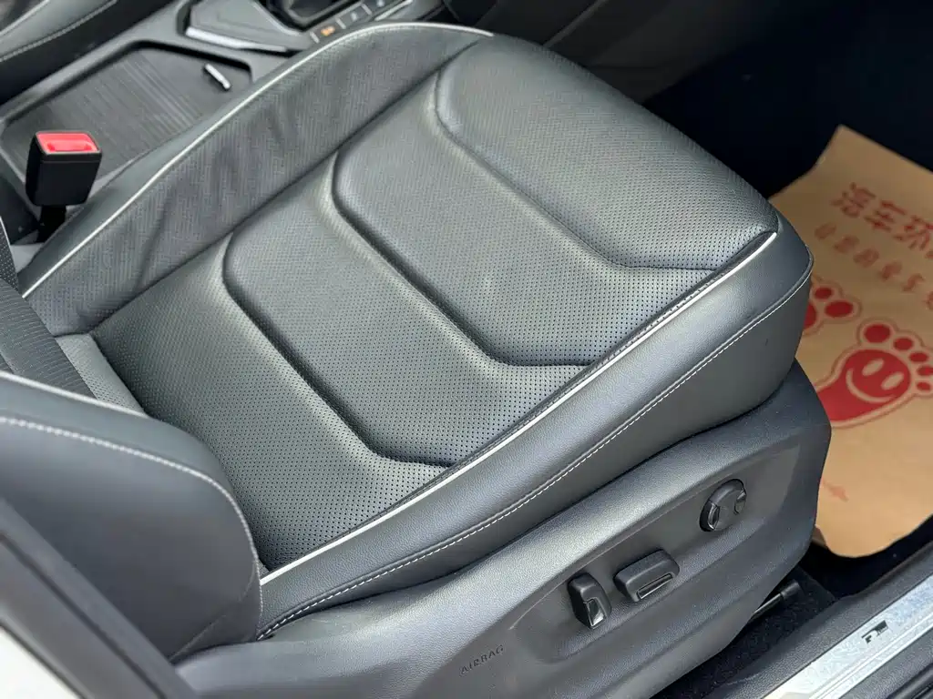 Tiguan L 2019 330TSI automatic two-wheel drive R-Line flagship version National VI купить на сайте DeffCars