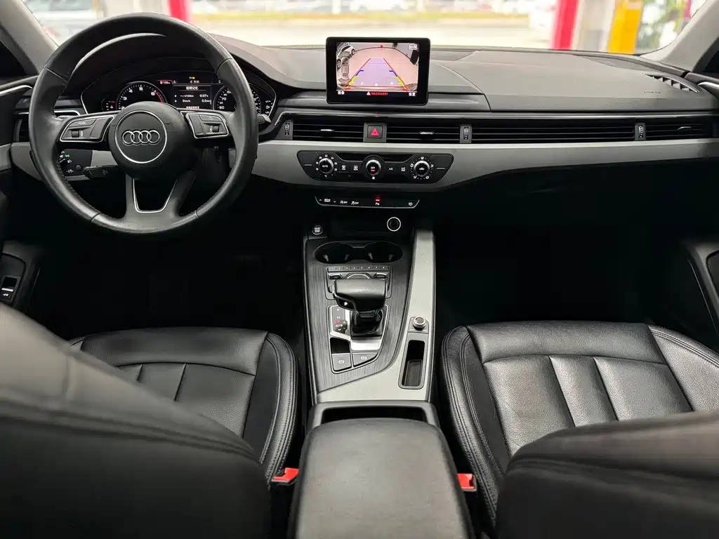 Audi A4L 2018 30th Anniversary Model 40 TFSI Enterprising купить на сайте DeffCars