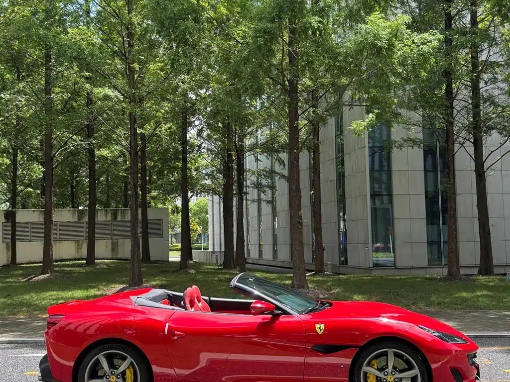 Portofino 2018 3.9T купить на сайте DeffCars